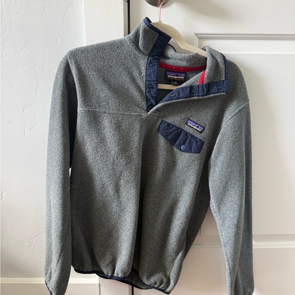 Patagonia Gray Fleece with Navy Details